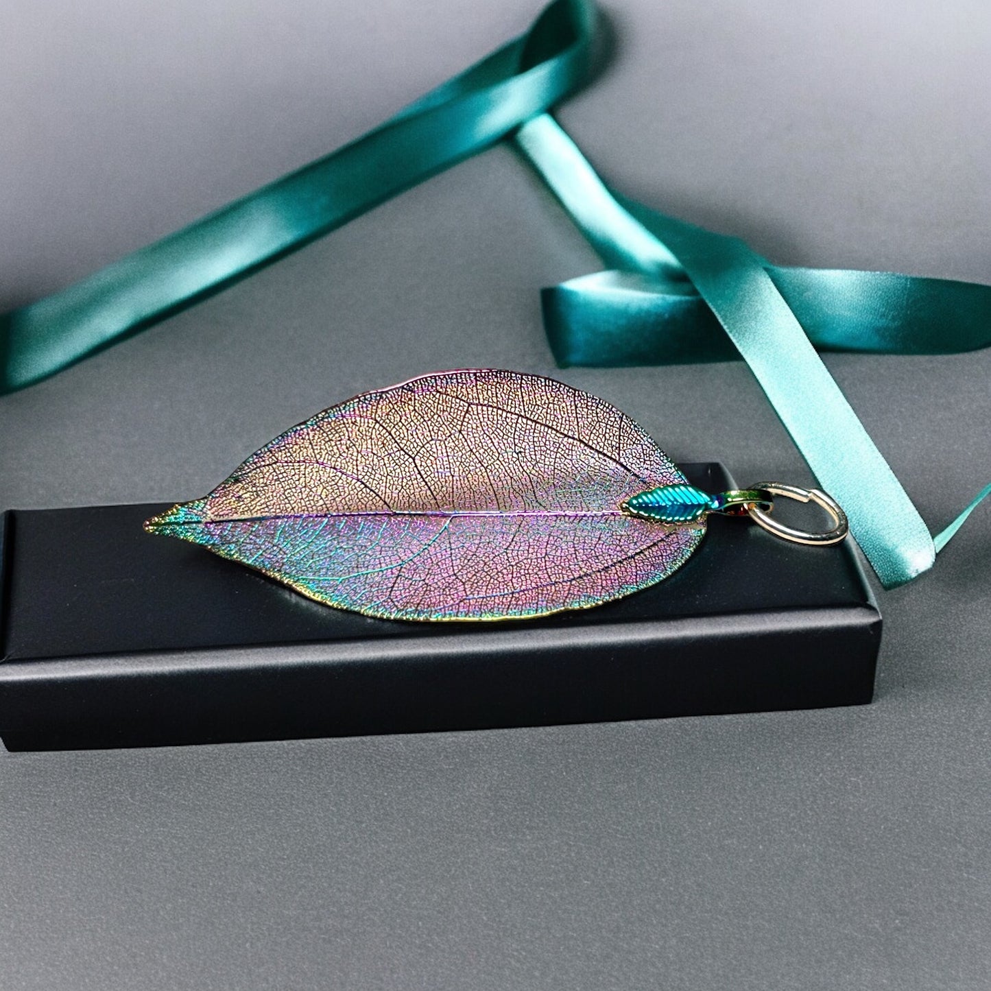 Leaf Pendant