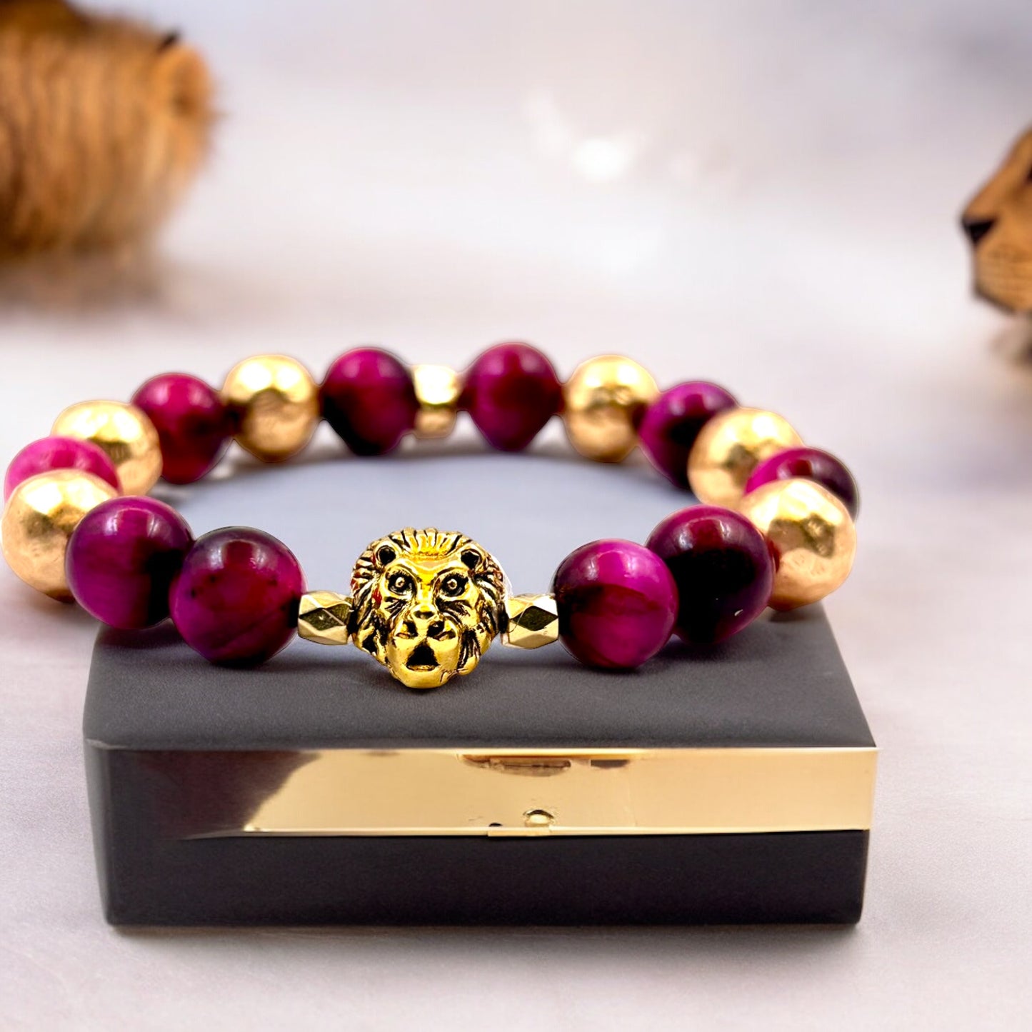 Lion Tigers Eye