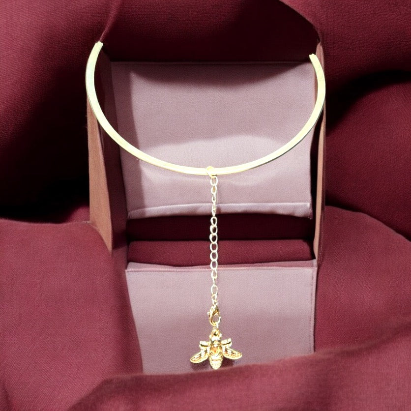 Bold Gold Bee Choker