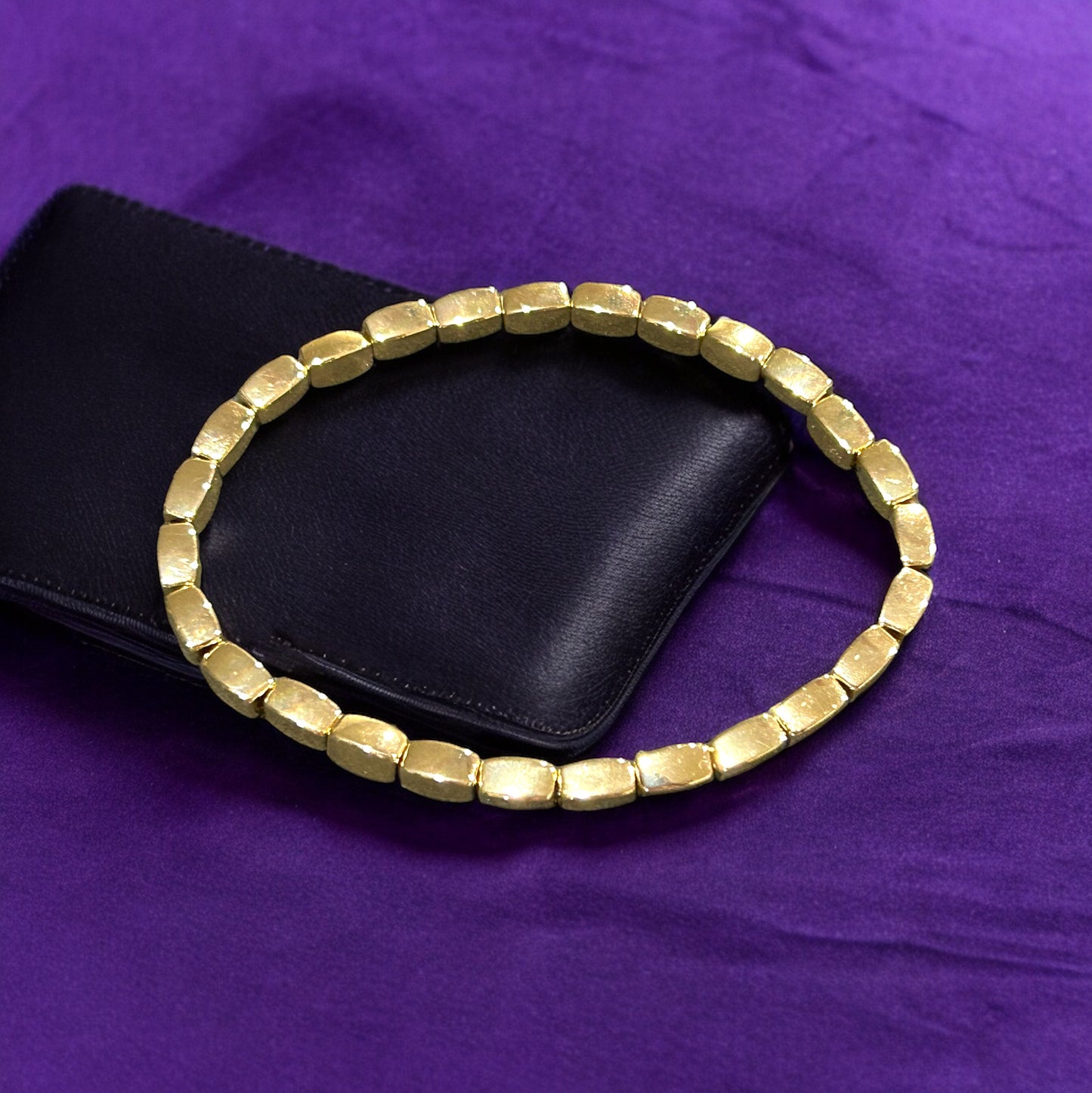 Minimalist Black Tie Gold Glass Bracelet