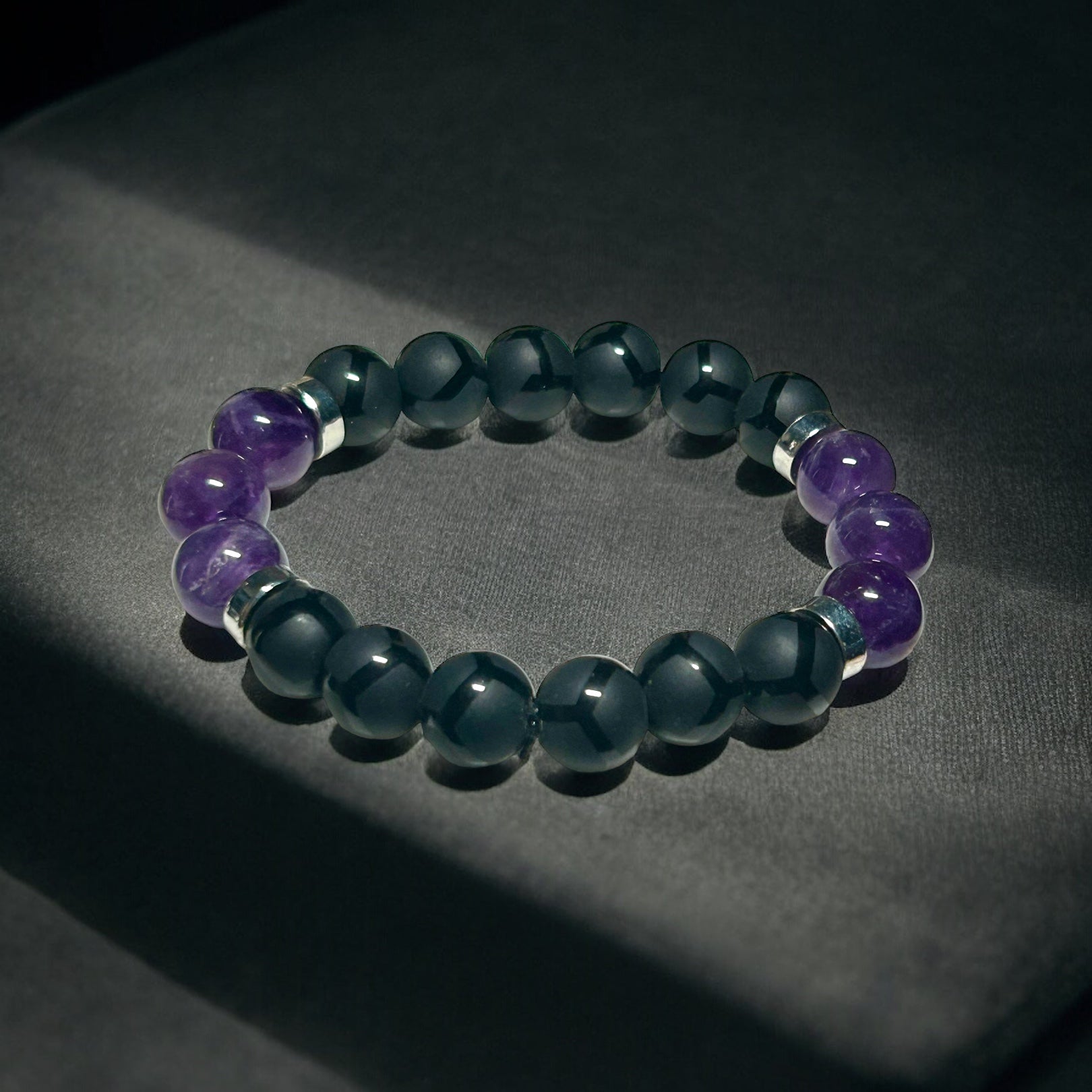 Black Onyx & Amethyst men’s and women’s bracelet