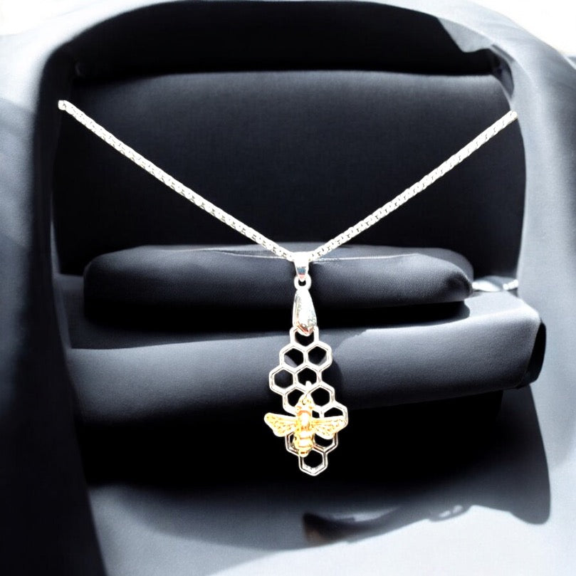 Honeycomb Elegant Pendant