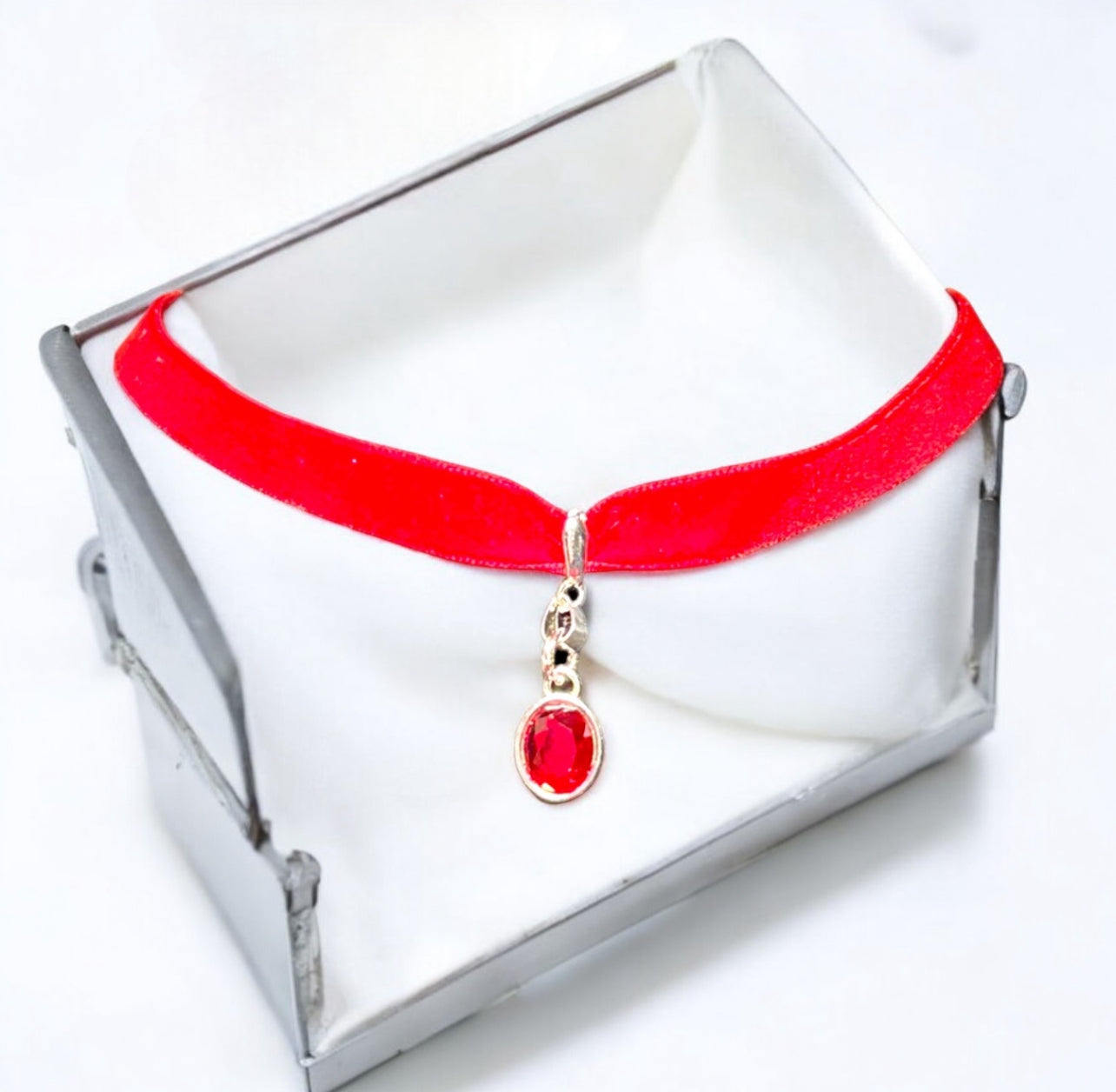 Australian Red Crystal Choker